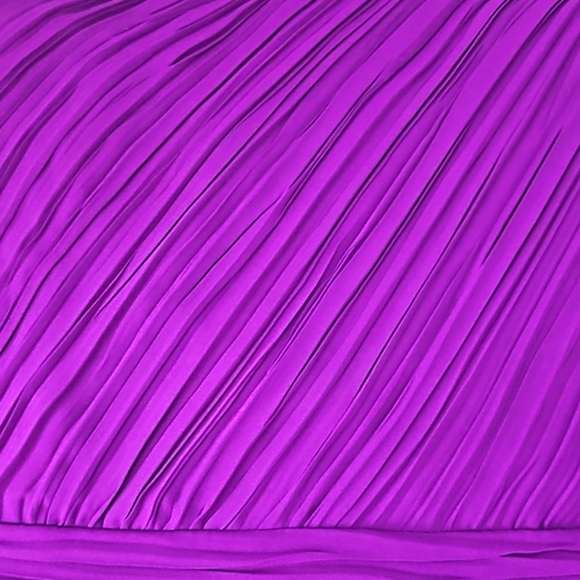 Express Purple One Puff Shoulder Rushed Ruffle Mini Dress. Sized L - Picture 4 of 11